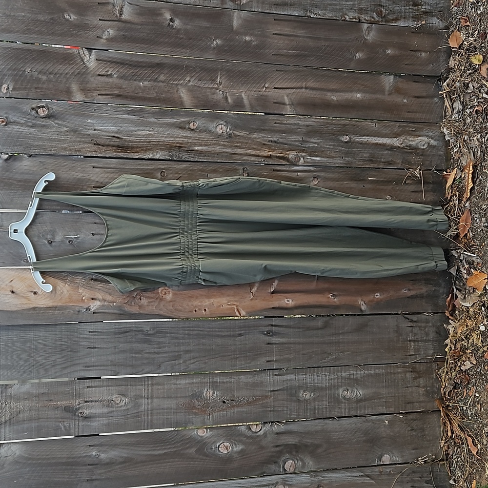 Abercrombie & Fitch ~ Traveler Jumpsuit- Olive Green XL